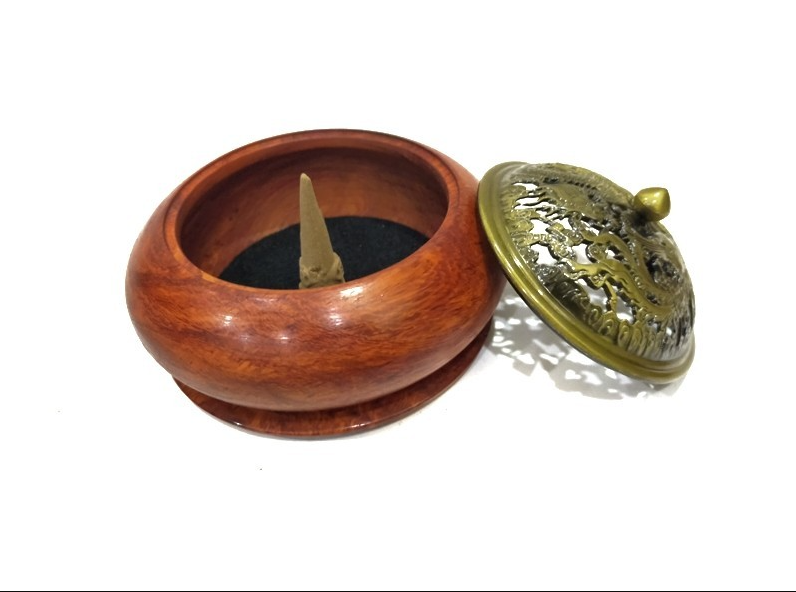 Nhang Trầm Nụ Quảng Nam Cao Cấp Hộp 40 Viên.png